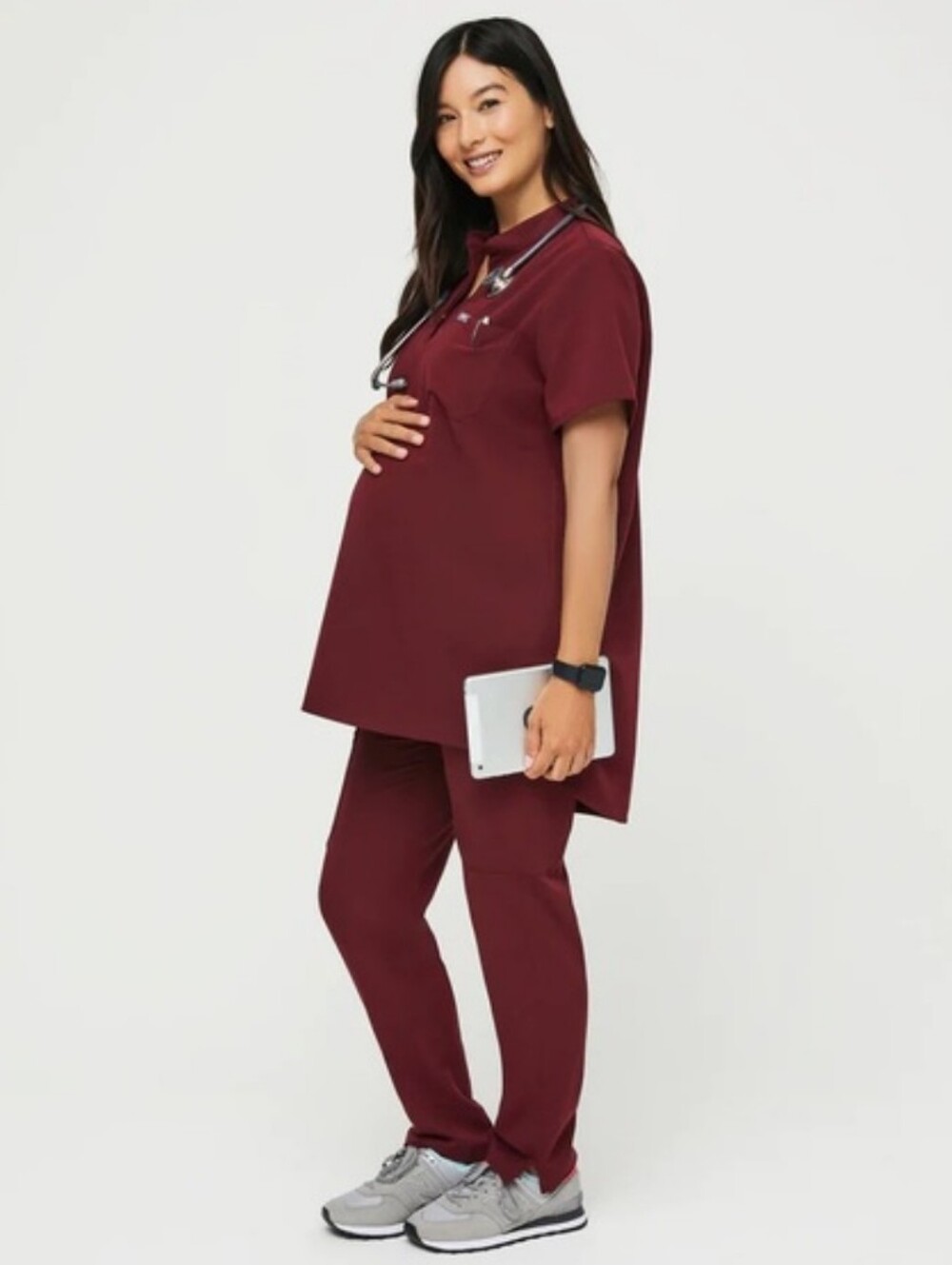 Figs Maternity Full Scrub Set Burgundy Kitale Top & Zamora Jogger Size M & S